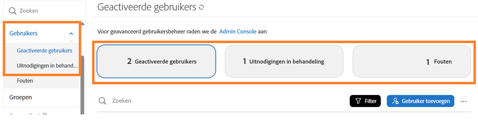 De pagina Gebruikers met de drie knoppen voor wijziging van weergaven gemarkeerd